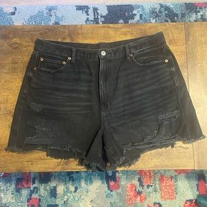 American Eagle Outfitters black distressed denim 90s Boyfriend Shorts